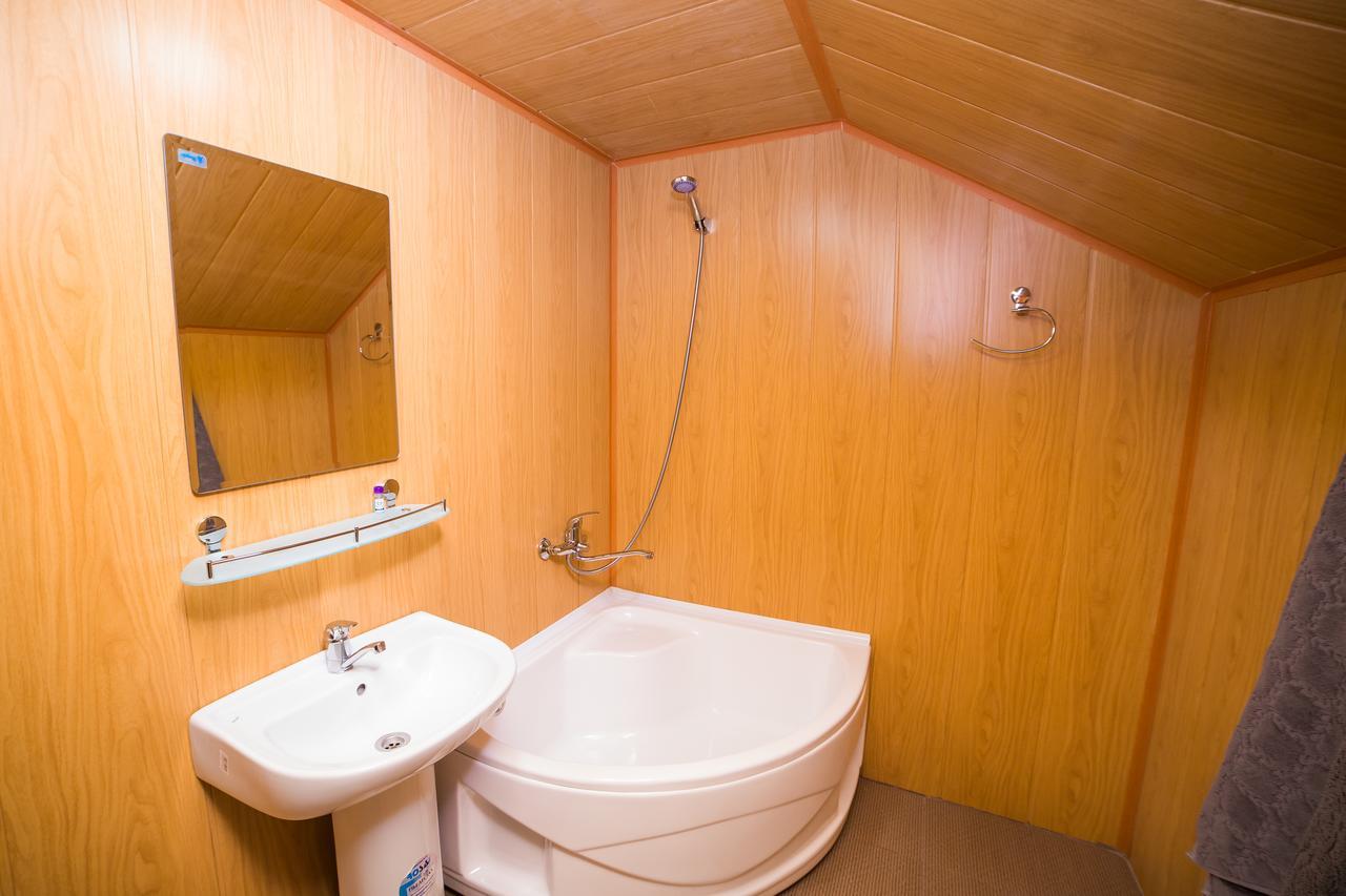 Guest House "Rohat Lux" Samarkand Exteriör bild